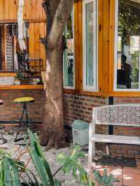 : Thara Cafe 🌸🌺  #อมตะนครชลบุรี 