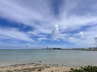 Okinawa Senagajima: Enjoy the sea, watch planes, savor delicious food, and relax.