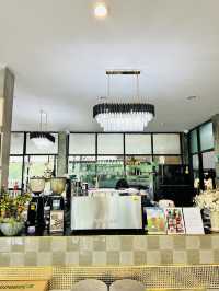 บัวแก้ว คาเฟ่  อ.มะขาม