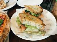 Kenny Hills’ Bakers – A Cozy Retreat for Bake Lovers