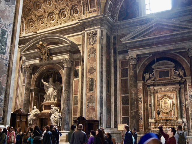 ⛪ Majestic and Moving: Saint Peter’s Basilica Experience