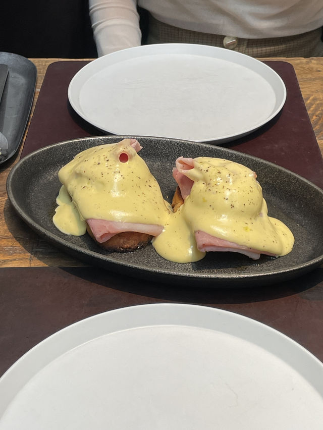韓国人インフルエンサーがこぞって行く上海にあるブランチカフェ"polux"🍽️