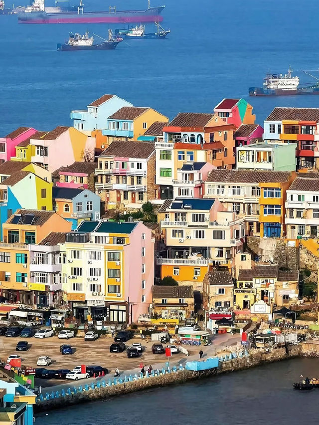 Not Italy, but a Hidden Gem in Zhejiang – The Vibrant Fishing Village of Xiaoruocun
