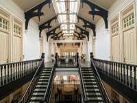 Step Into Timeless Elegance – My Unforgettable Stay at Raffles Singapore