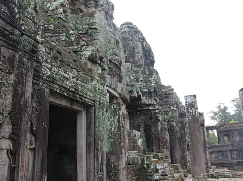 アンコールワット遺跡群｜神秘のクメール王朝が残した世界最大級の宗教
