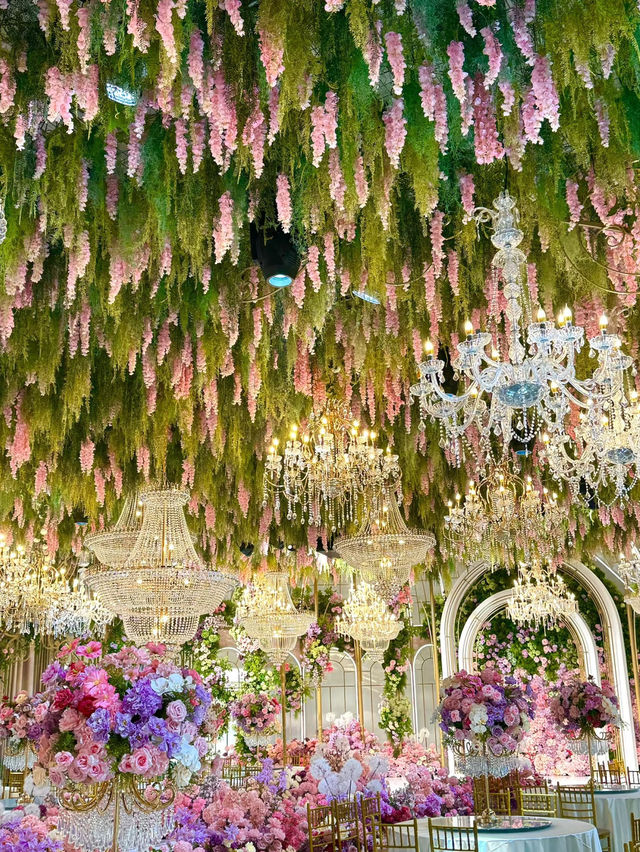 🌸 New Weekend Gem in Beijing: Spring Flower House at Fanjing Art Center 💐📸