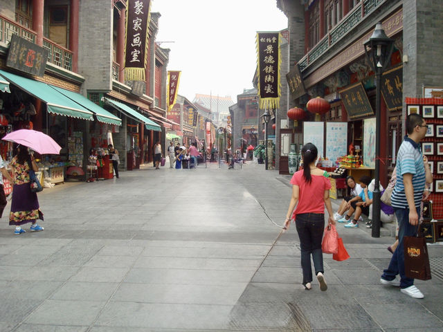 🏮 Gu Wen Hua Jie – A Walk Through Tradition in Tianjin