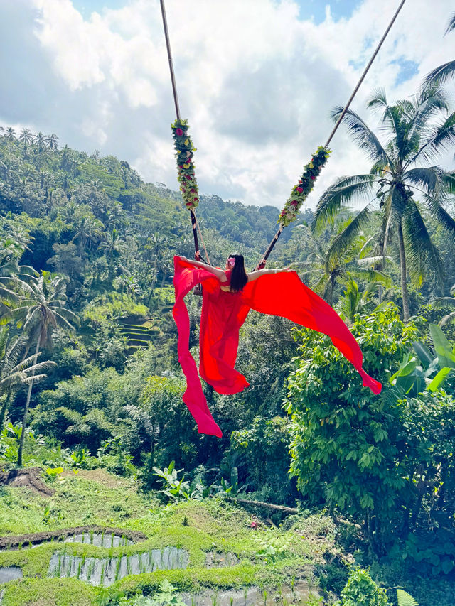 🌸 High Above Bali: My Visit to Happy Swing