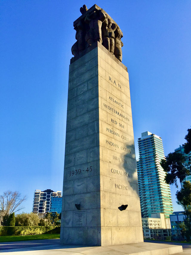🔥 The Cenotaph & Eternal Flame: Melbourne’s Living Tribute to Courage