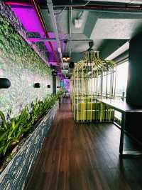 プトラジャヤの空に乾杯！Moxy Barで過ごす夜