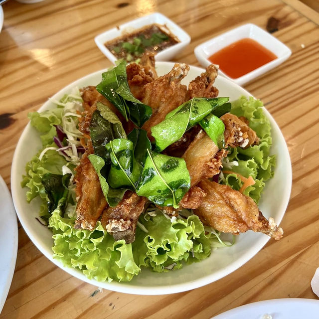 シラチャにある地元の常連さんも多く訪れるお店🇹🇭