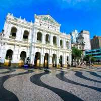 Vibrant Stroll Through Senado Square