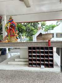 ไหว้สักการะ •ศาลหลักเมืองจังหวัดมหาสารคาม•