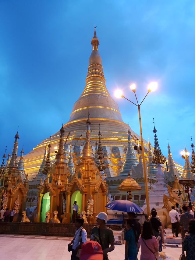 🌟 Shwedagon Pagoda: Myanmar’s Golden Heart from the Sky to the Soul