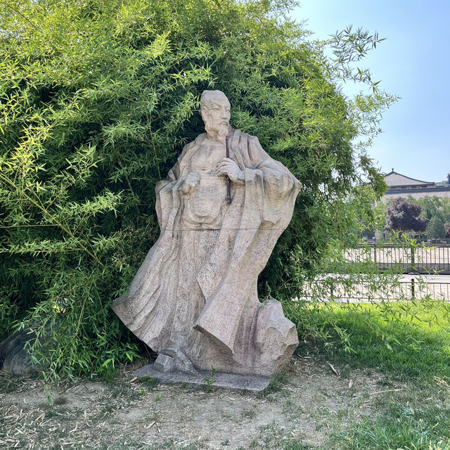🏛 Da Ci’en Temple Ruins Park 大慈恩寺遗址公园 — Tang Dynasty Echoes in the Modern City