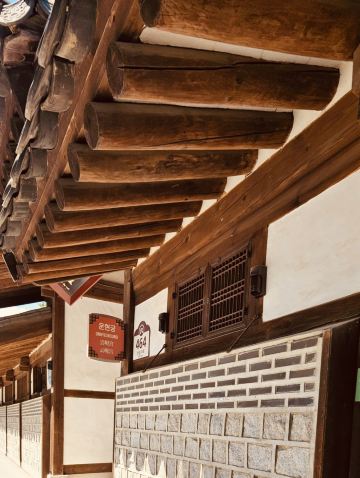 建築と文化の隠れ家 | Trip.com ソウル