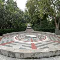 🌿 Zijing Mountain Park — Zhengzhou’s Peaceful Parkland with a Feathered Twist