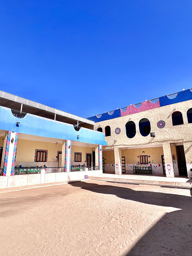 ［埃及旅遊］努比亞村裡唯一的一間學校🏫 Al-Salam 幼兒園🌈