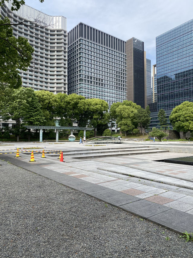 【東京都🇯🇵和田倉噴水公園】皇室のご結婚記念に整備された公園