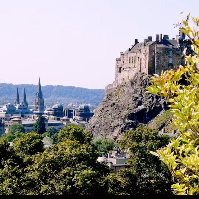 Charmed by the Streets of Edinburgh