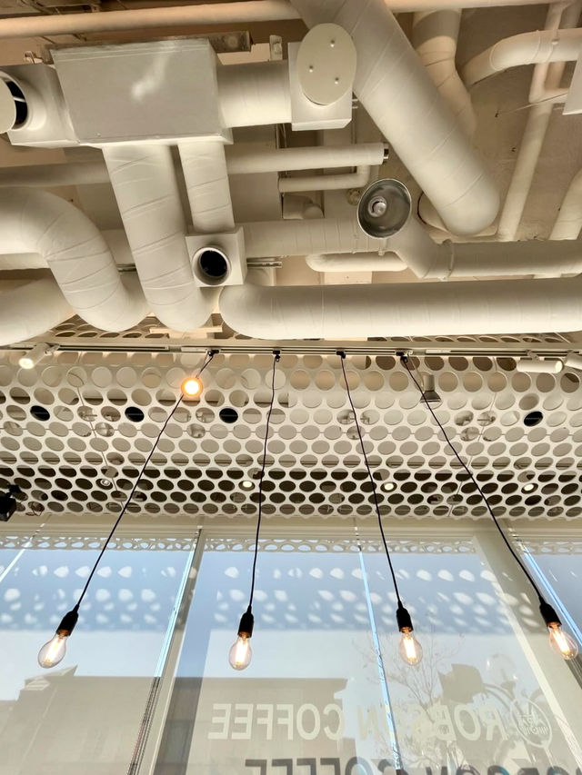 ☕ Design Meets Calm at ROBSON COFFEE, Maebashi