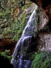 🌿💦 Serenity Unfolds at Songlong Rock Waterfall 🍃🏞️