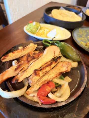 วันชิล ๆ ที่ Rio Lakefront