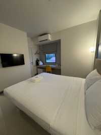 พักง่าย สบายกระเป๋า ที่ประจวบต้อง Hop Inn เท่านั้น