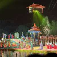 From Royal Baths to Clay Soldiers, ending with a love story — What a Day!