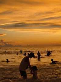 가족들이 사랑할 수밖에 없는 푸켓의 조용한 해변