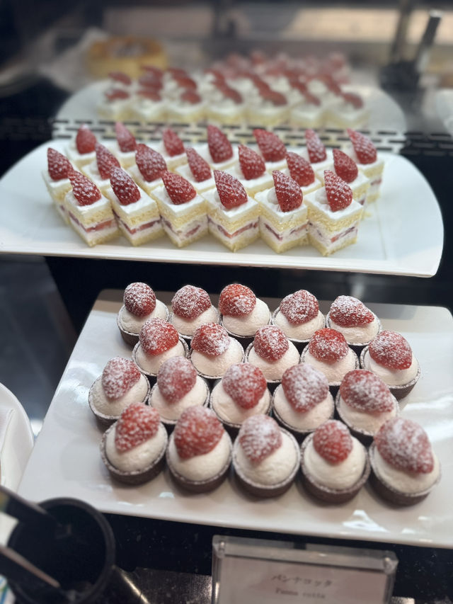 【幕張】🍓 いちごスイーツビュッフェ 【幕張】🍓 いちごスイーツビュッフェ