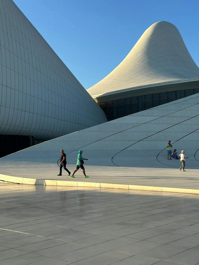 🇦🇿 Heydar Aliyev Centre – Baku, Azerbaijan