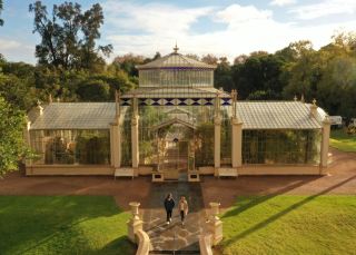 Adelaide Is Seriously Underrated: Markets, Gardens, and Coastal Sunsets That Will Win You Over in a Day.