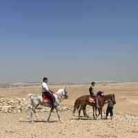 Adventure at the PYRAMIDS of GIZA! 