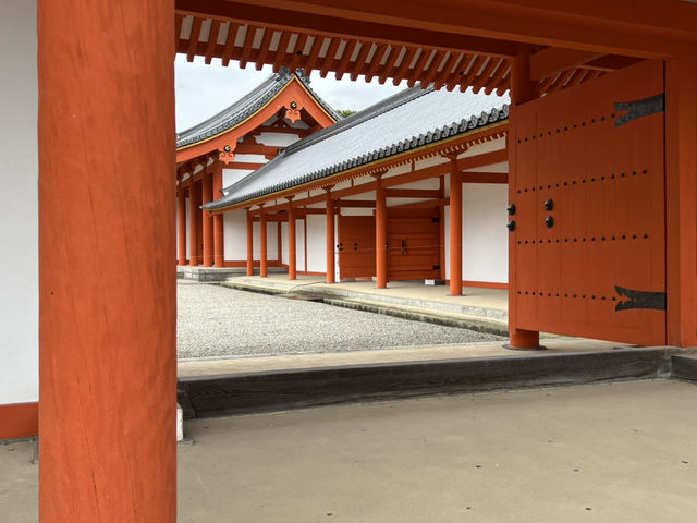 The Kyoto Imperial Palace (京都御所, Kyōto Gosho)