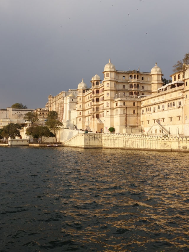 Exploring Udaipur: A City of Lakes and Palaces
