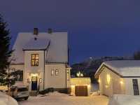 A must visit guide for a day trip to Tromso through the winter