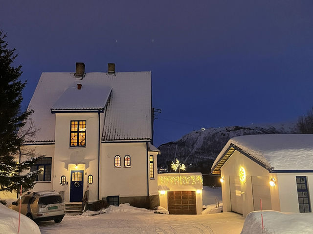 A must visit guide for a day trip to Tromso through the winter