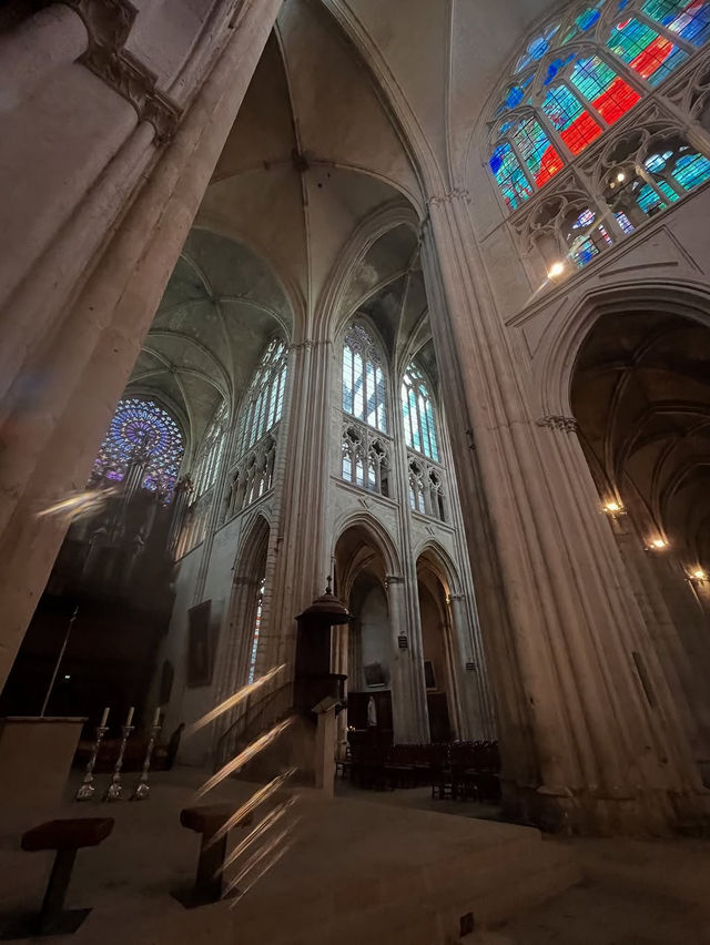 Cathedral Saint-Gatien de Tours: A Gothic Gem in the Heart of Tours