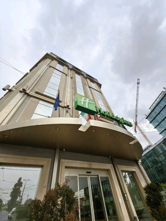 超方便又唔貴米蘭假日酒店