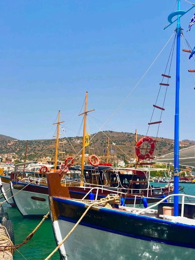 🌊 Crete: A Majestic Island of History, Nature, and Timeless Hospitality 🇬🇷✨