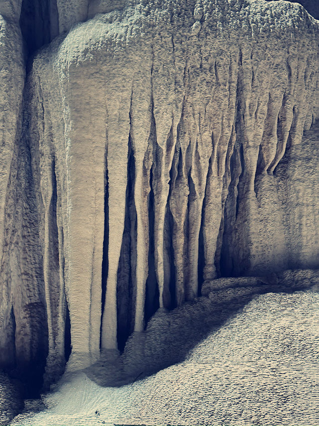 One of top 3 caves to visit in Sam Roi Yot National Park