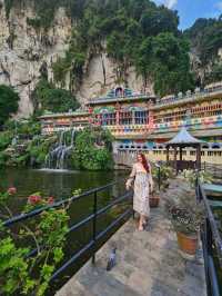 ⛰️ Batu Caves – A Spiritual and Cultural Landmark