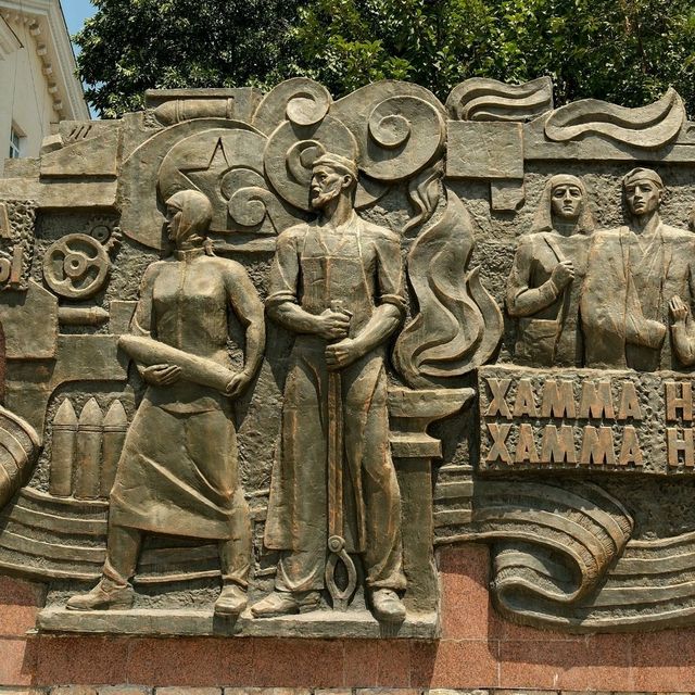 Memorial "Bratskiye Mogily" Park, Tashkent / 2025