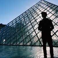 Paris on a Budget: Love, Lights & Low-Cost Adventures