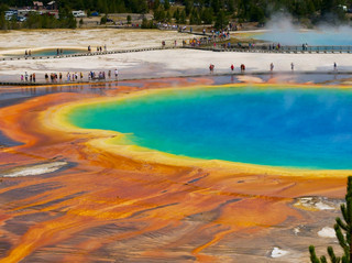 Yellowstone National Park — A World of Geysers and Volcanoes