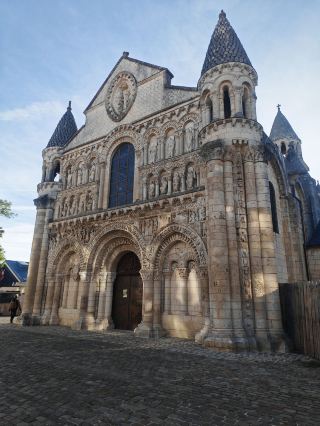Take a stroll through Poitiers, a small town full of charm and history.