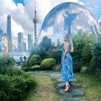 Little  giant in Shanghai 