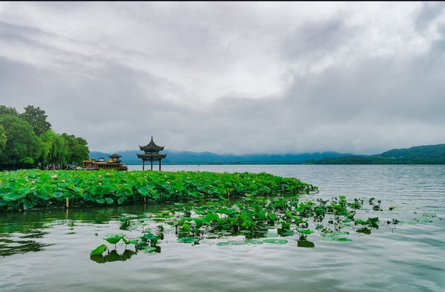 在杭州西湖，遇見最美的中國，你來了嗎？