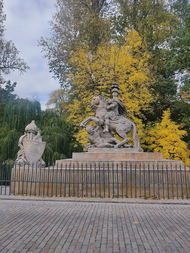 波蘭華沙兩日精華遊，打卡必去景點清單探索華沙之旅